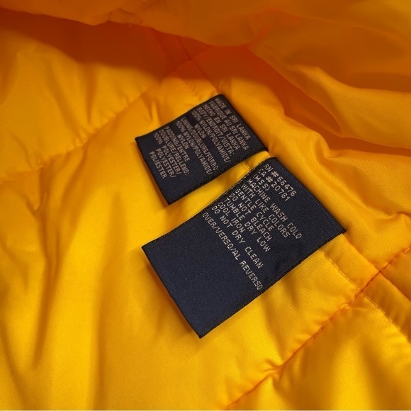 Vintage Tommy Hilfiger Puffer Vest Youth Large Yellow Tommy Jeans 90’s - Picture 5 of 9